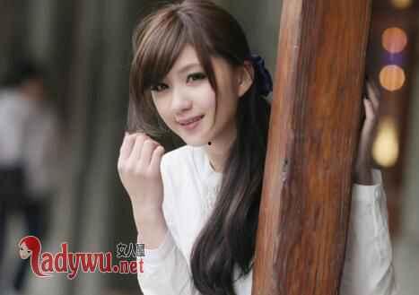 我们的前女友在线观看,一段情感的虚拟重现  第1张